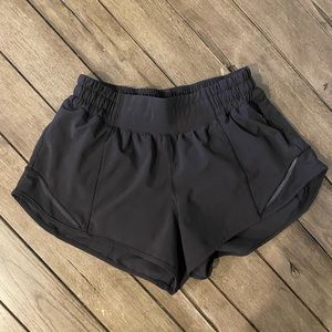 Black Lululemon Hotty Hot Low-Rise Lined Shorts 2.5